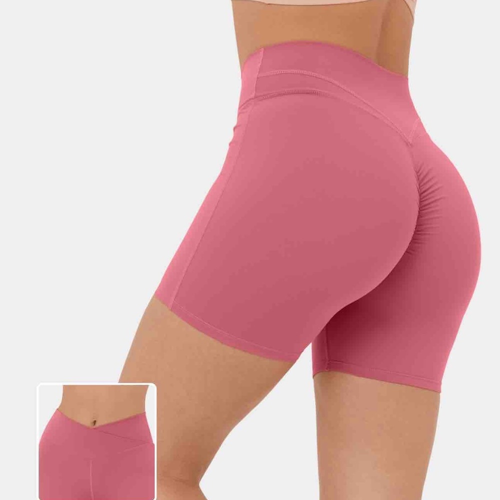 HALARA high waisted crossover bike shorts 5” inseam